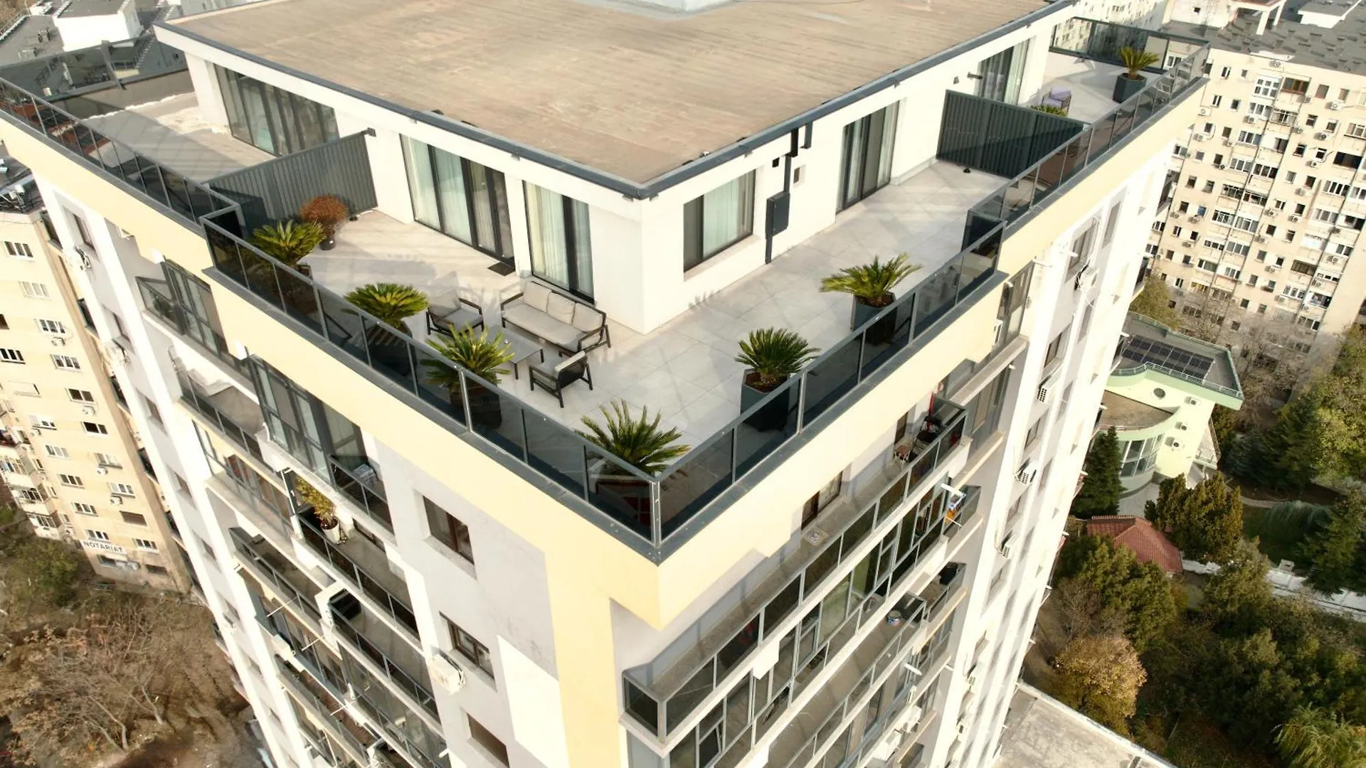 Sky Suite Near Center Bucharest 0*,  Romania